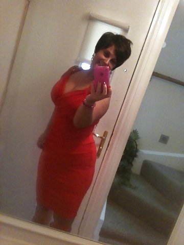 Reifen Zeigt Ihren Heißen Körper Selbst Erschossen #37435691