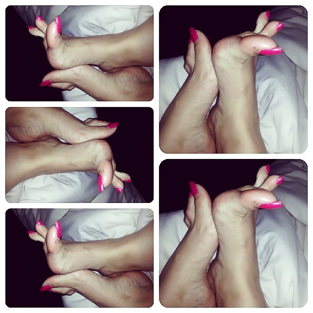 Sexy dedos de los pies más y más
 #24892891