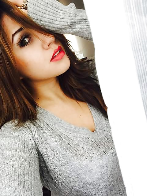 Corrida en mi boca, corrida en mi cara, corrida en mi lengua
 #32976322