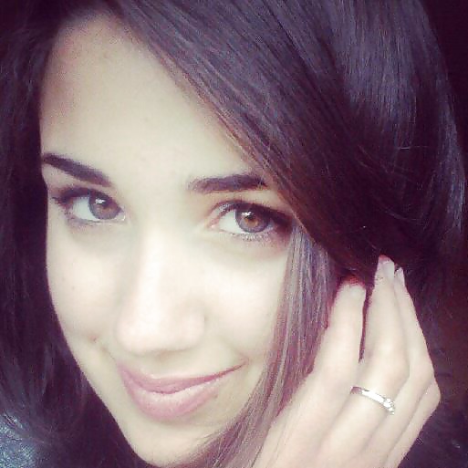 Corrida en mi boca, corrida en mi cara, corrida en mi lengua
 #32976482