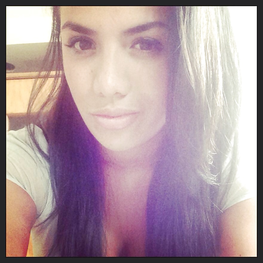 Corrida en mi boca, corrida en mi cara, corrida en mi lengua
 #32976508