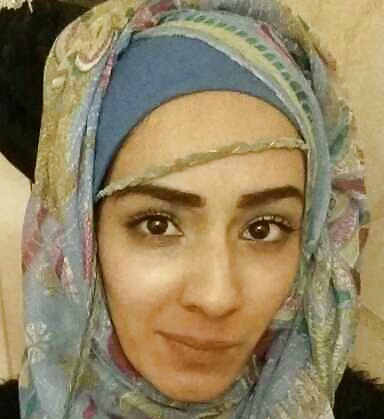 Hijab Cochonne #25997069