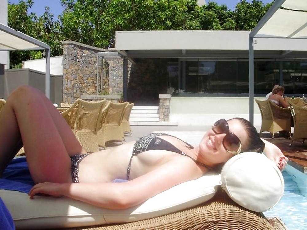 ヘレン・フラナガン
 #32925614