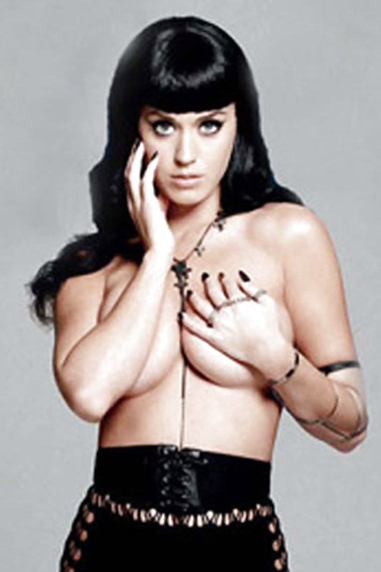 Katy perry goes topless
 #31000479