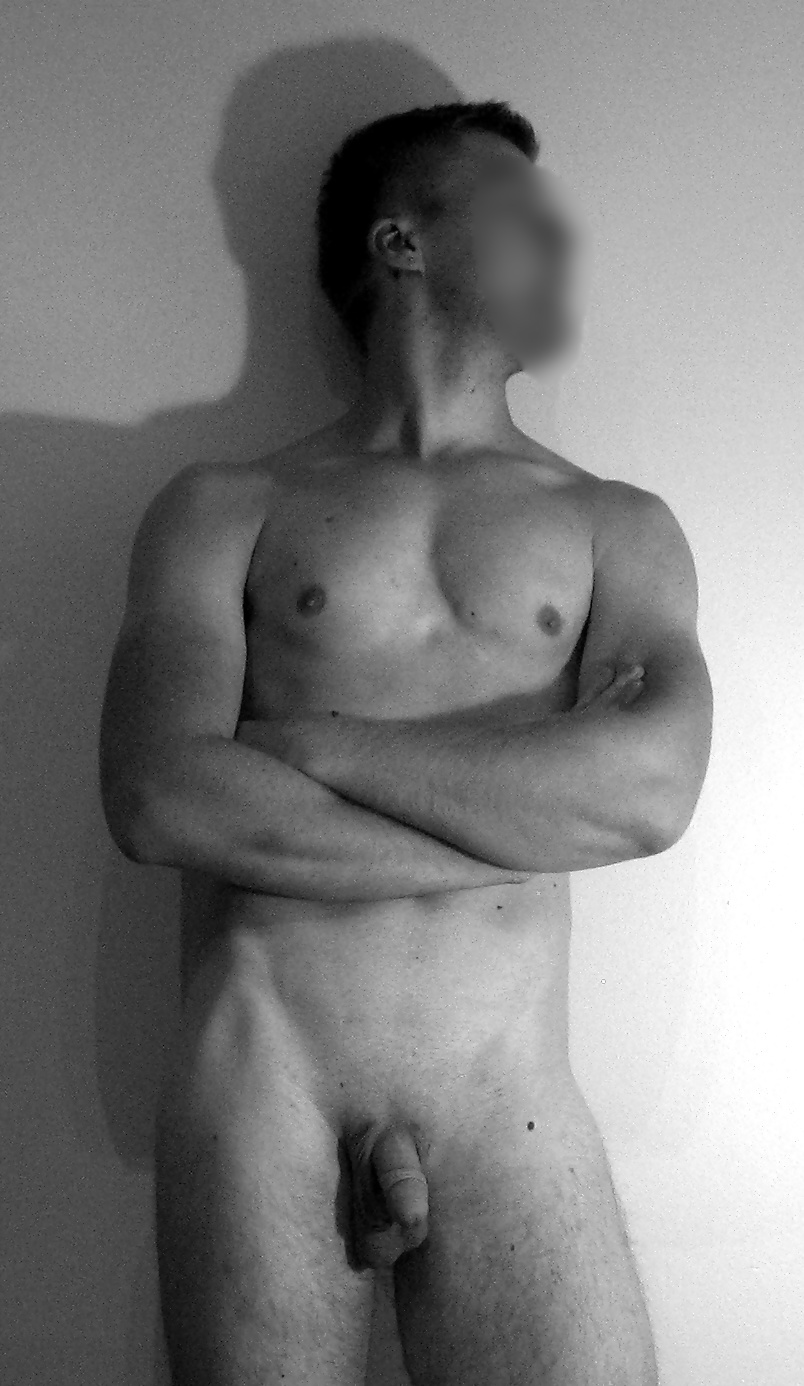 Autofotos de chicos jóvenes
 #40433170