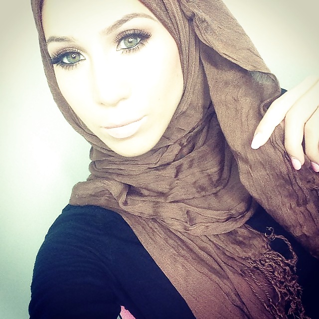 Sexy hijabi girll - she's virgin ... - 2 - #30728050