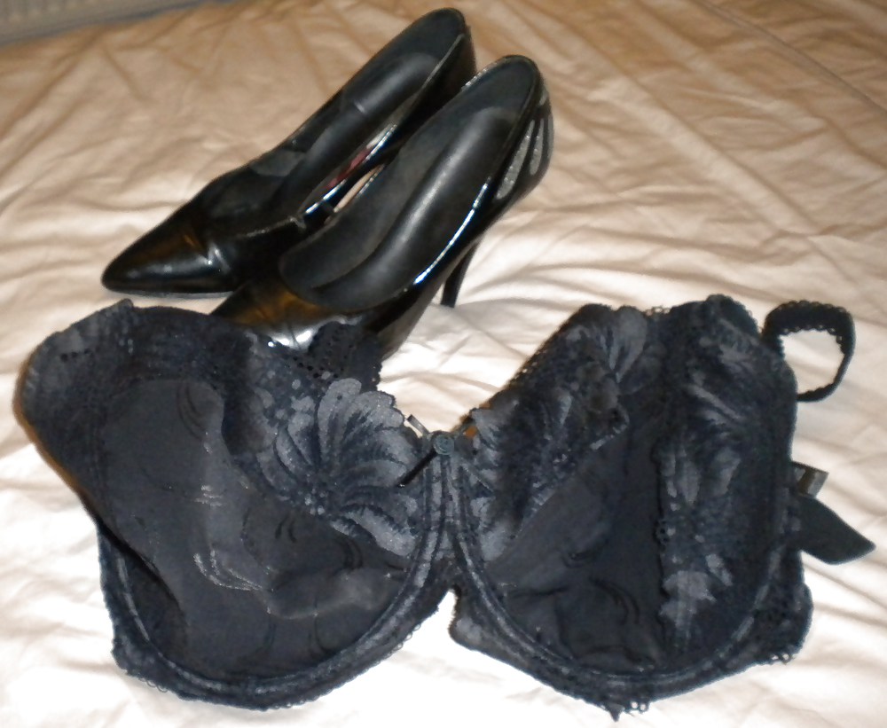 Wife's essentials #36993458