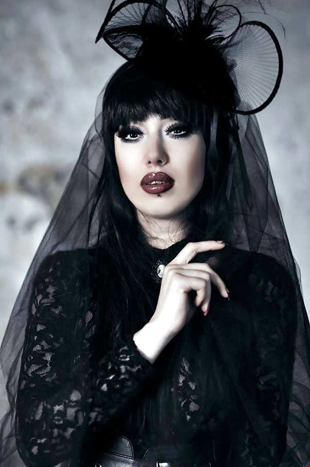 Zuhal sengul
 #39005824