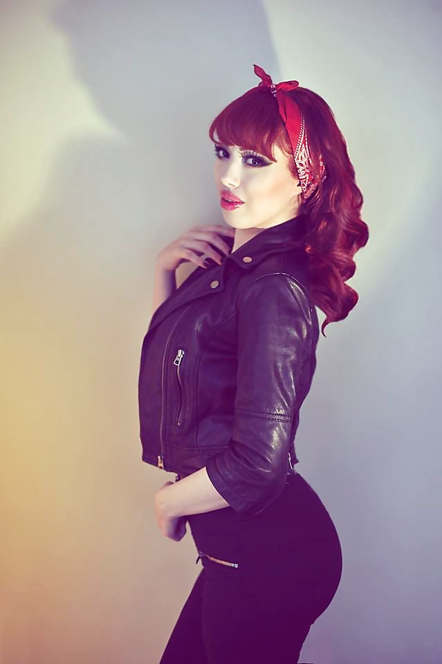 Zuhal sengul
 #39005854