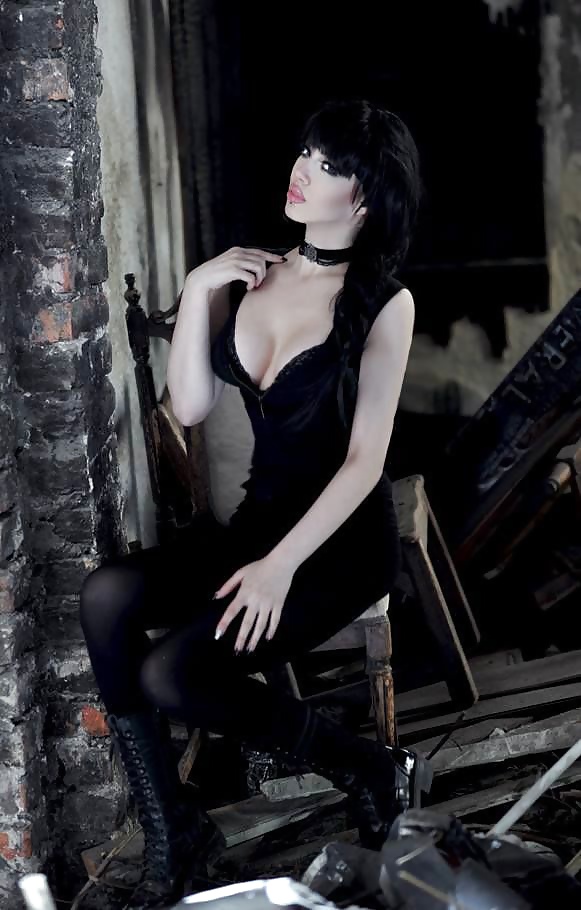 Zuhal sengul
 #39005943