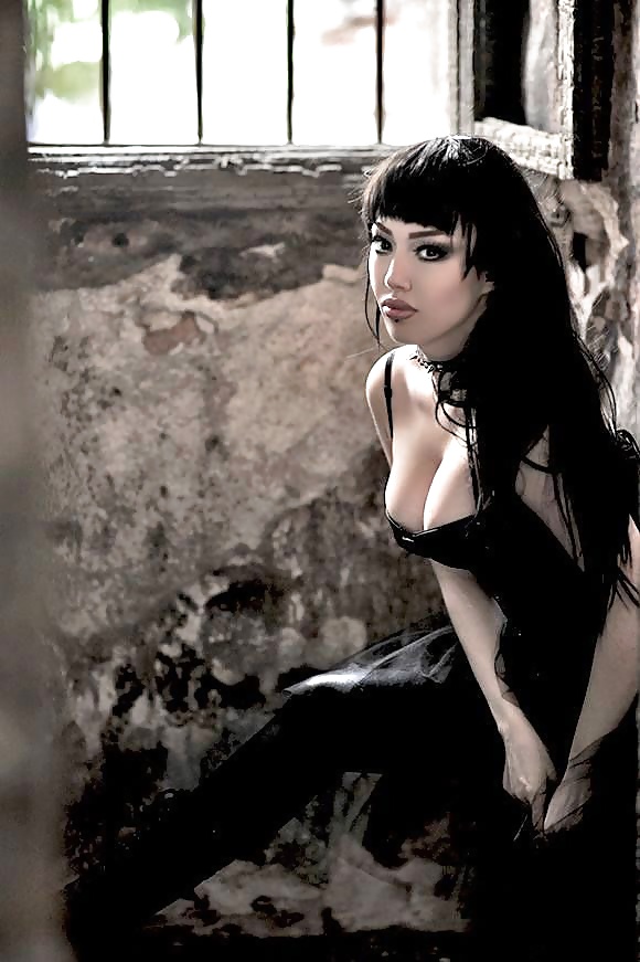 Zuhal sengul
 #39005968