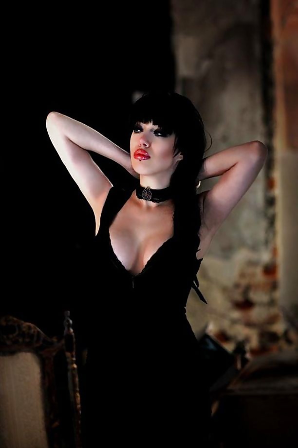 Zuhal sengul
 #39005974