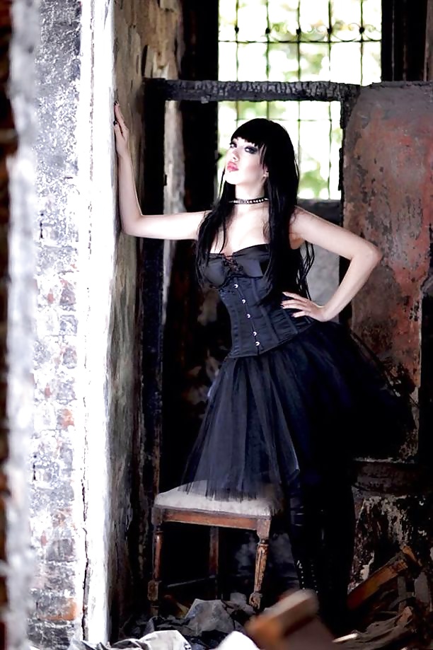 Zuhal sengul
 #39005989