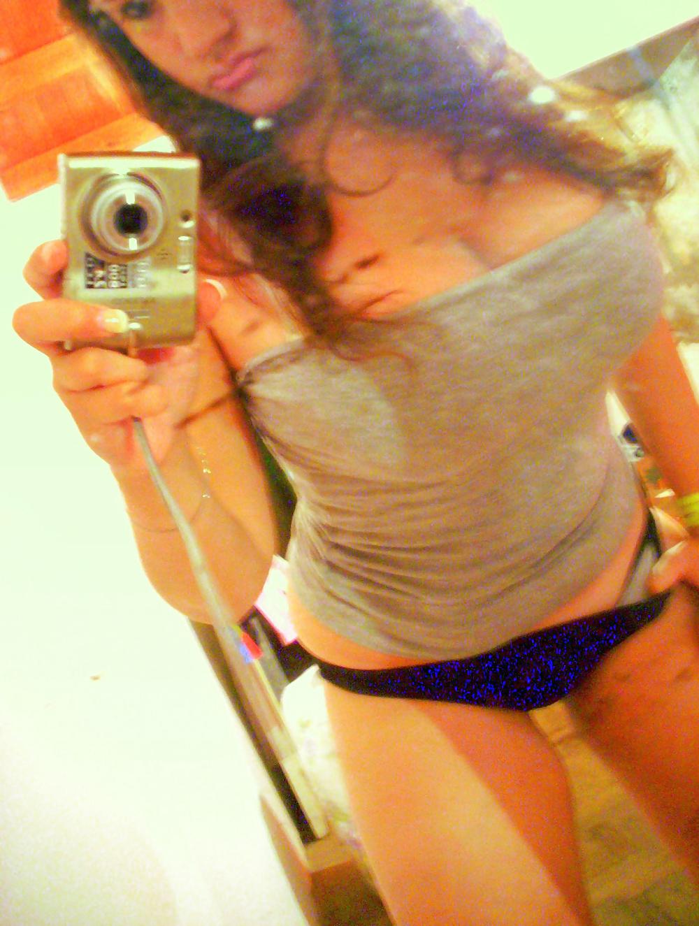 Latina with huge tits #37371336