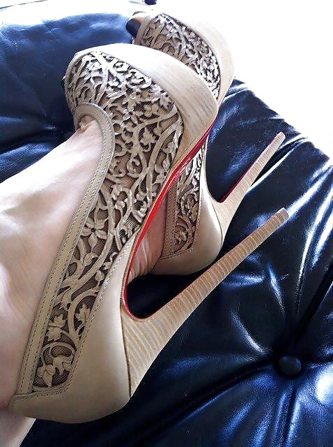 Ballbusting Heels 4 #25522899