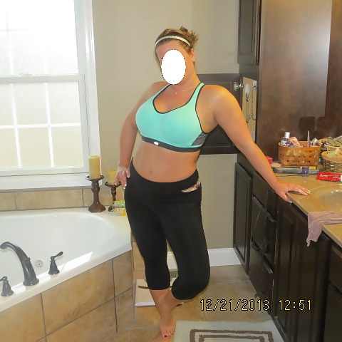 Wife before going to the gym #23140163