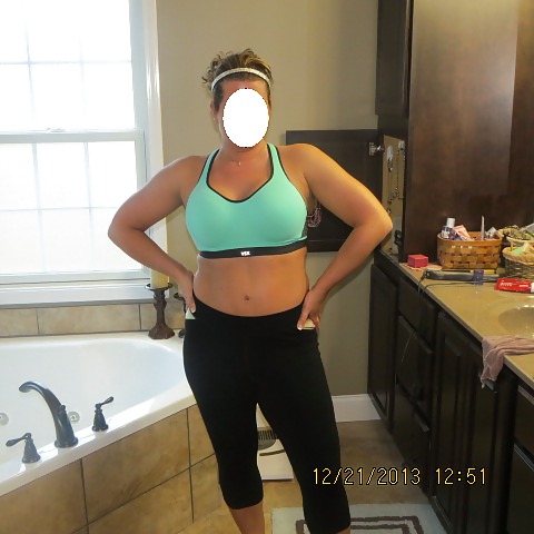 Wife before going to the gym #23140167