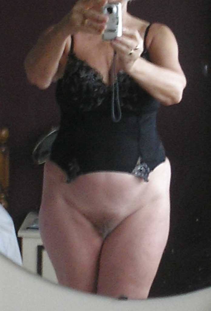 Hot body UK older mature #37075937