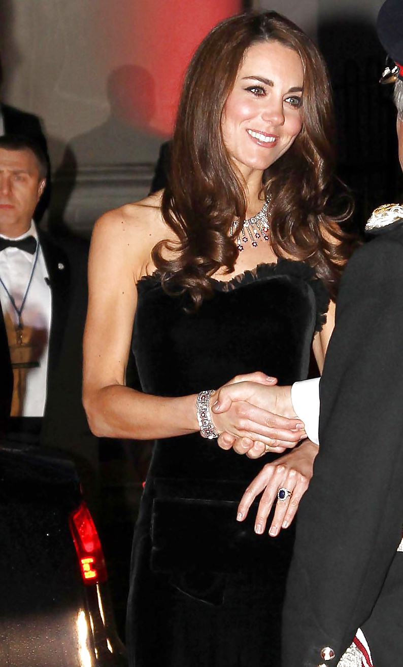 Kate middleton
 #22939814