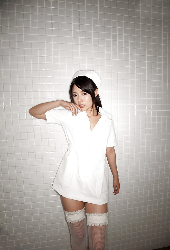 Sexy Japanische Krankenschwester #30749588