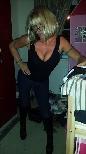 Milfs e tette da pof
 #23226622