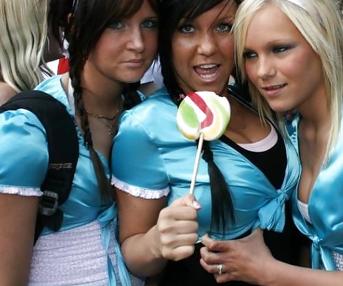 Danish Jugendliche Und Frauen-205-206-nude Karneval Brüste Berührt #29609523