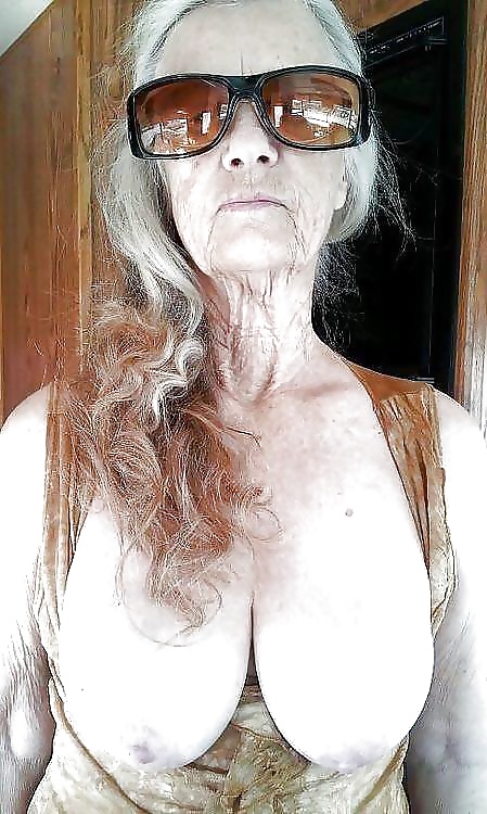 Bist du wie sie? den melde dich....
 #32680335
