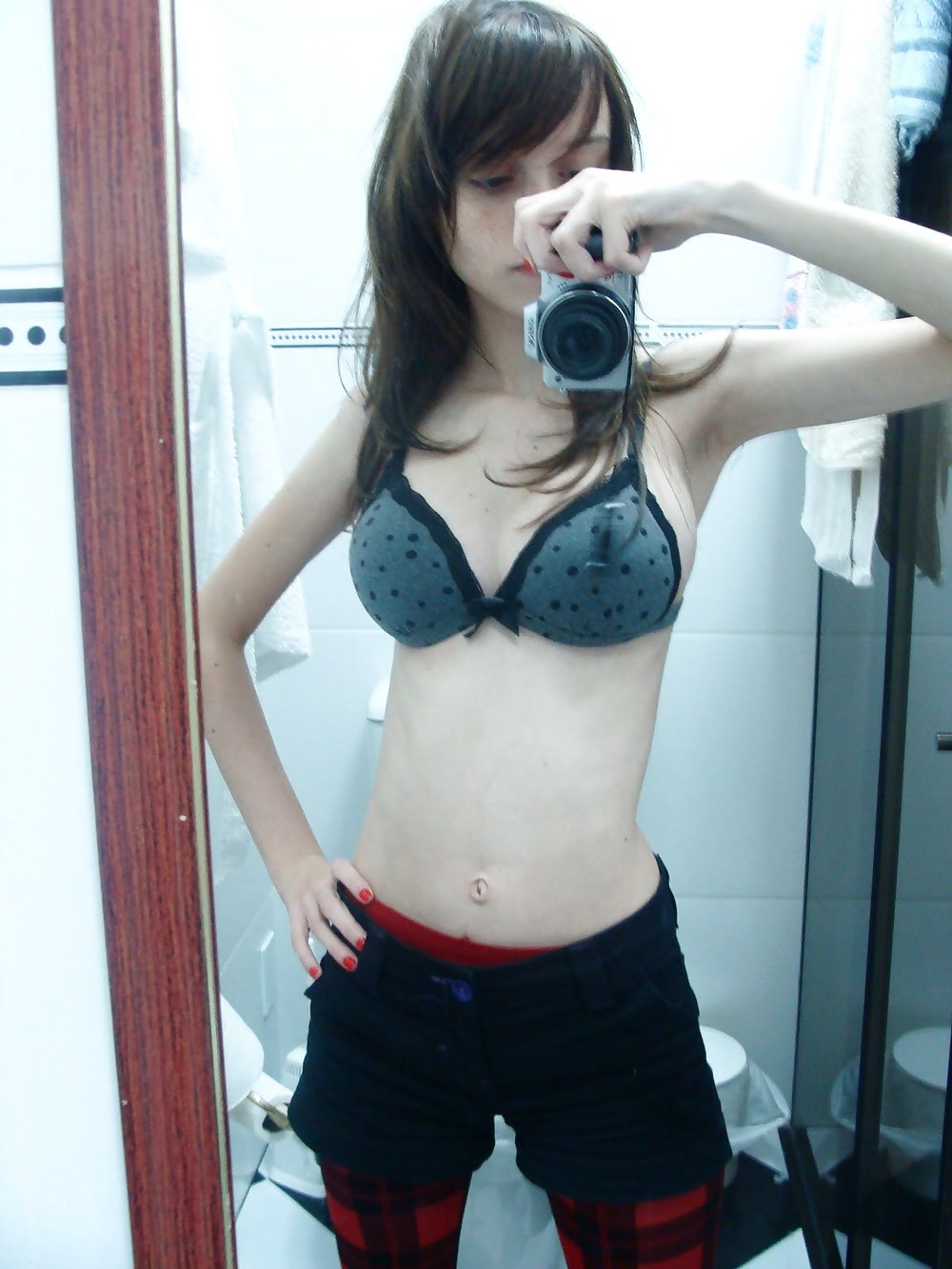 Carolina Selfshots #23515016