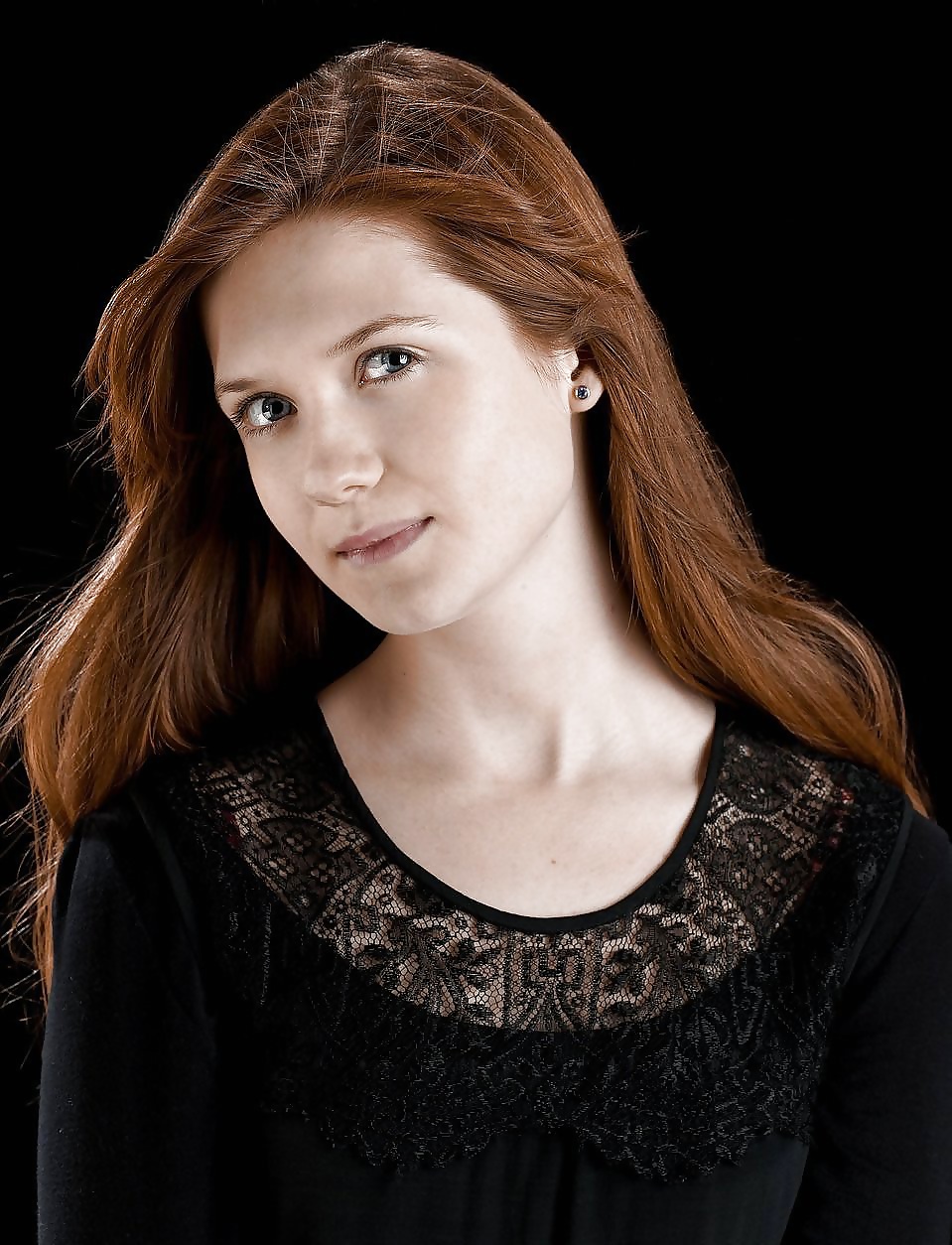 Bonnie Wright #27415354