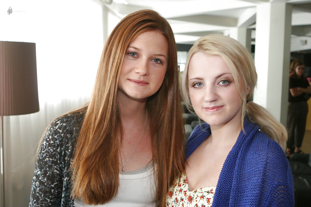 Bonnie Wright #27415500