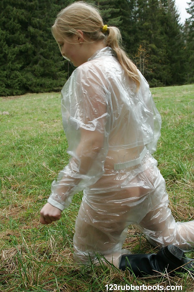 Teen in plastic rain wear 2 - Suomipvc #28281154