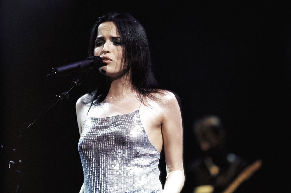 Enjoy truly the wolds most perfect celeb face Andrea Corr #37514654