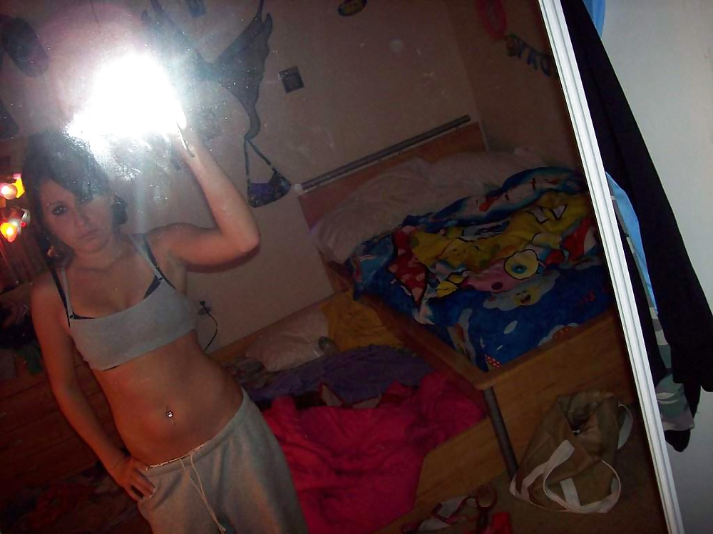 Jóvenes calientes
 #28538530