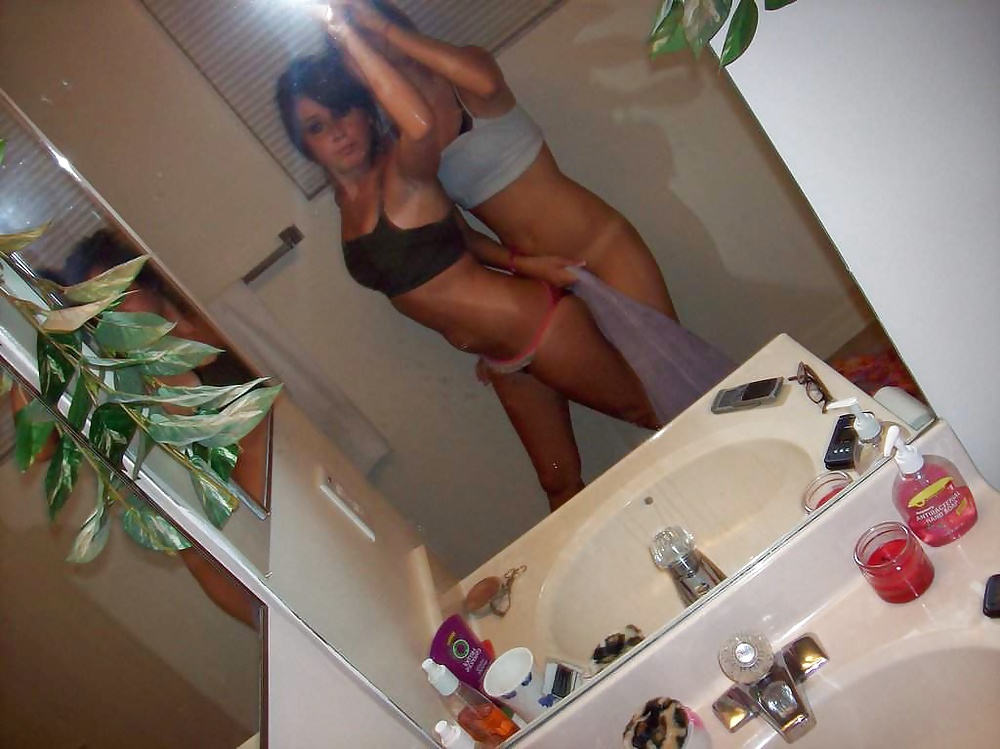 Jóvenes calientes
 #28538590