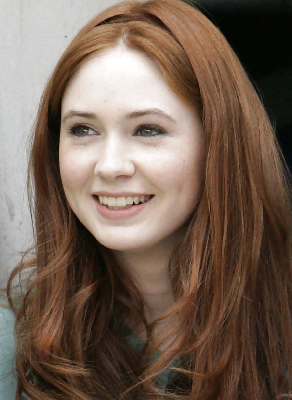 Karen gillan
 #30431340