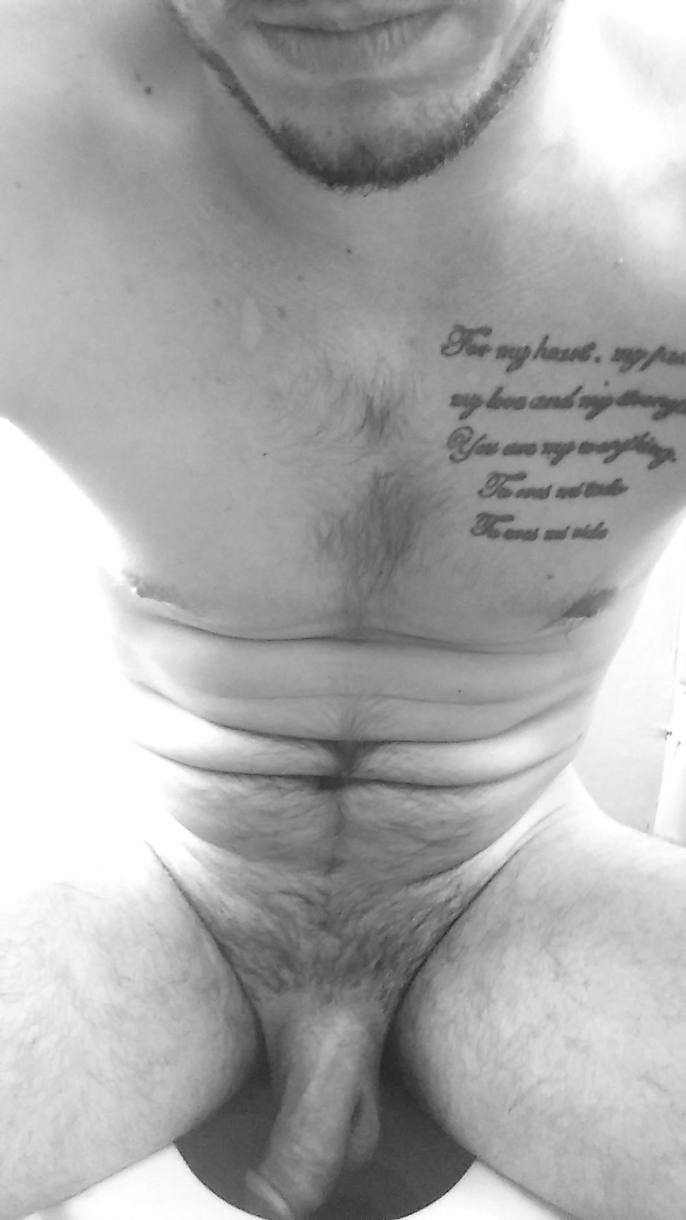 Random naked mouments 
 #29673729