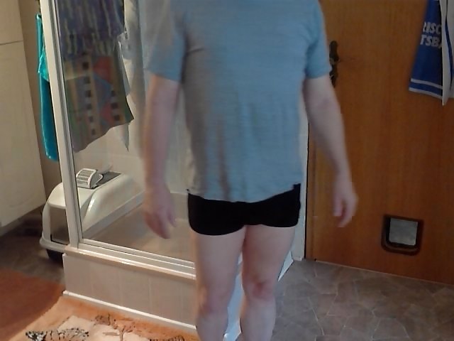 Ich gehe duschen
 #23298890