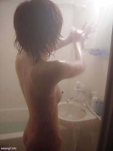 Fotos privadas de jóvenes asiáticas desnudas 3
 #38612161