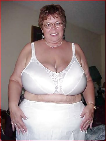 Sexy fat granny #40107969