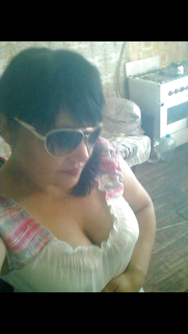 Tetas rusas
 #37579753