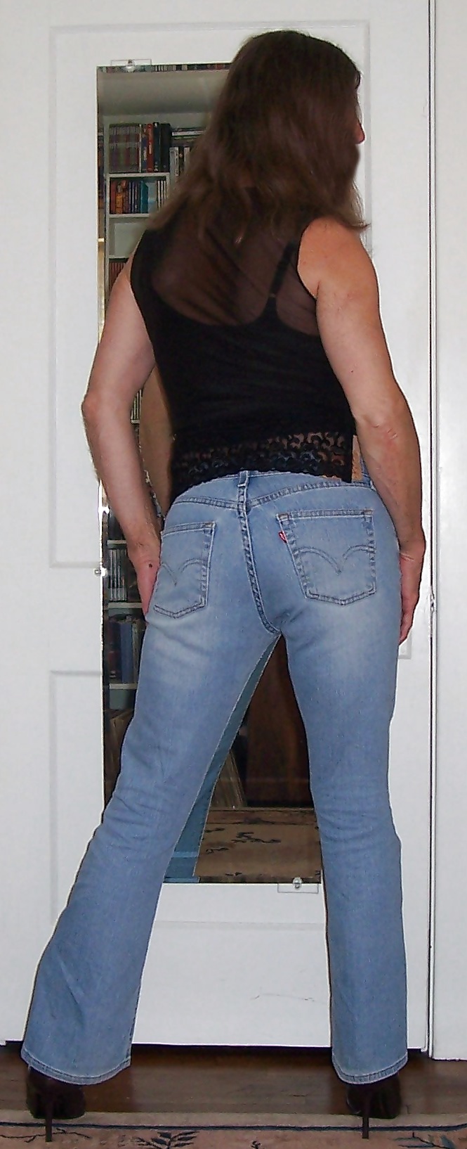 Crossdressing - nei miei jeans scopami
 #29368943