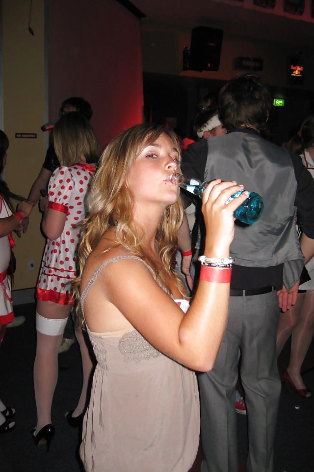 オリビア
 #25050674