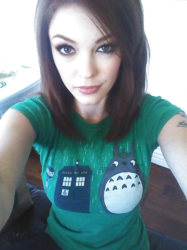 Bree daniels
 #39187022