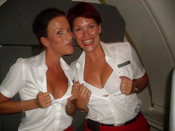 Fickbar Stewardesses #23942626