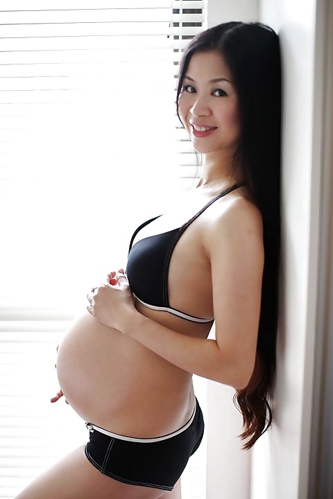 Sexy pregnant bitch's  #35275113