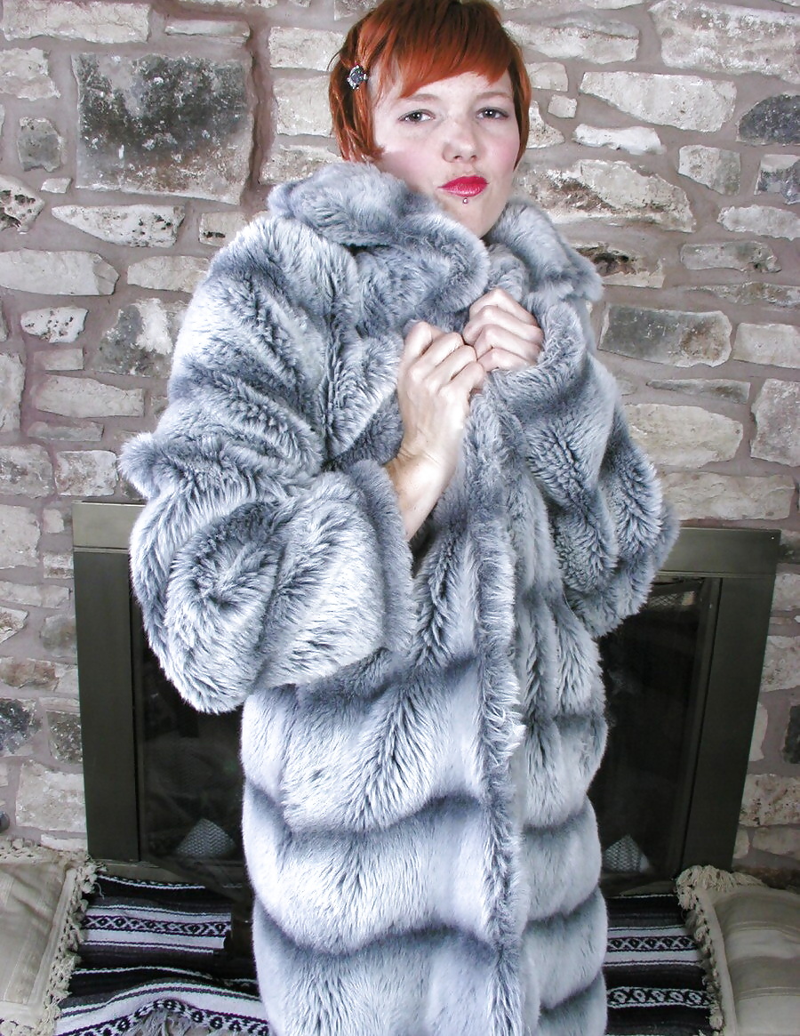 Molly in fur oat #24530446