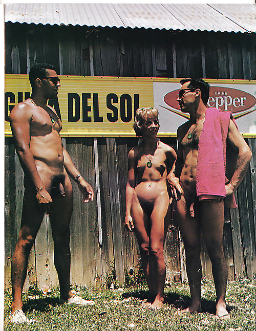 VINTAGE NUDISTS #35257980