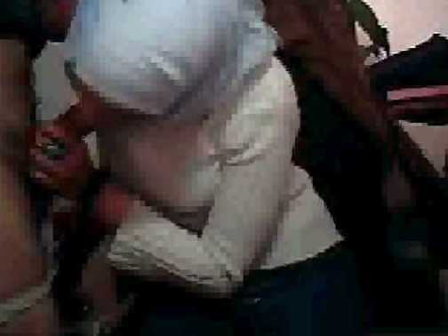 Hijab webcam araba in ufficio indossa egitto o turco jilbab
 #36234229