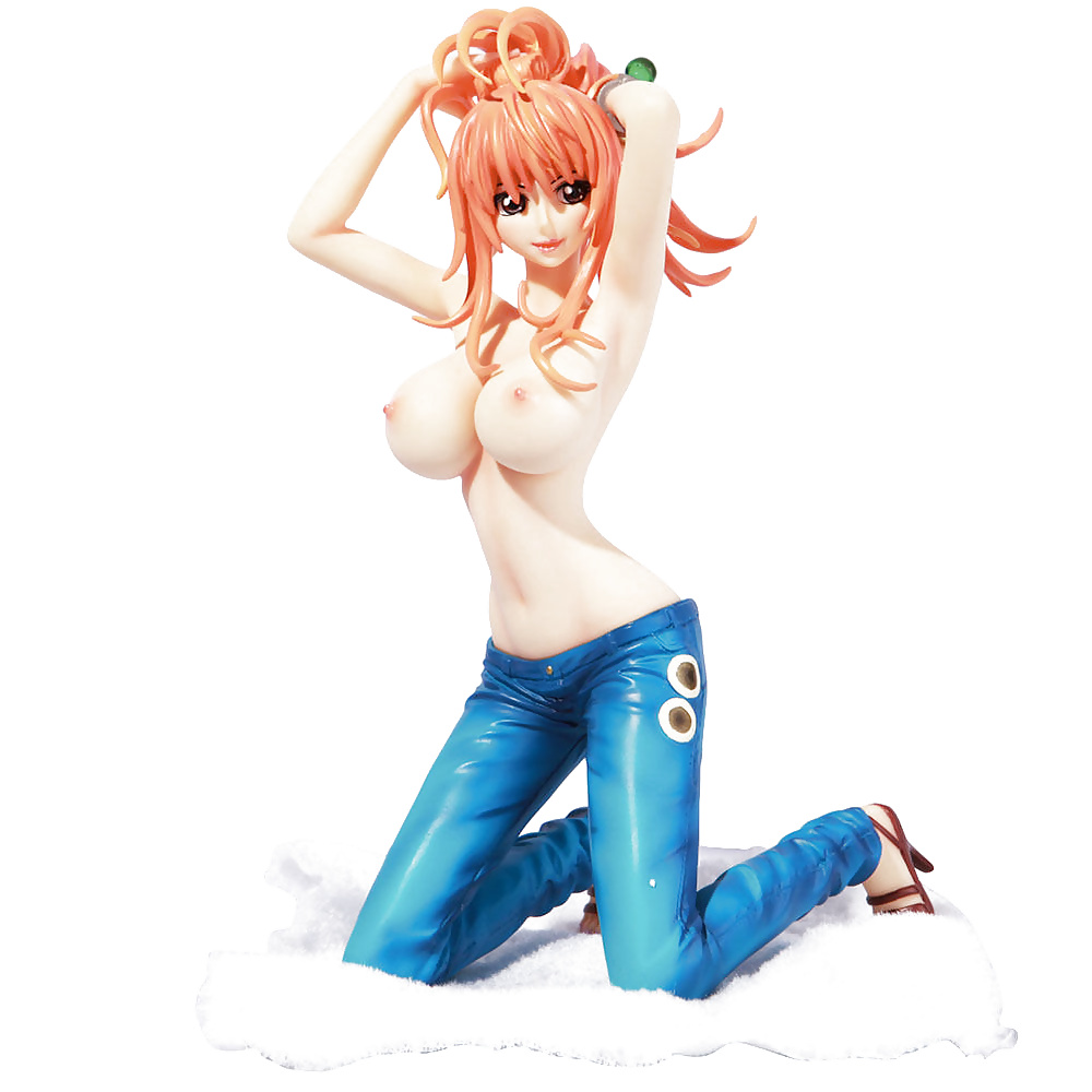 One Piece Figures (Nico Robin, Nami, Boa Hancock) #27704113