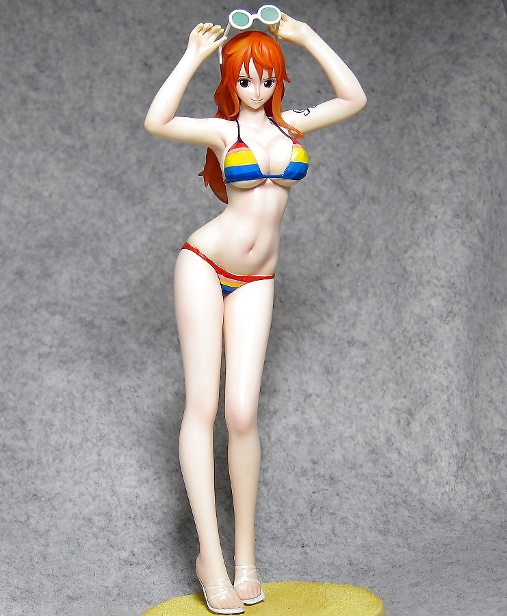 One Piece Figures (Nico Robin, Nami, Boa Hancock) #27704691